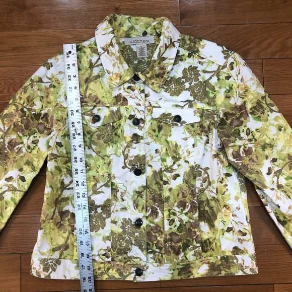 c.l.o.t.h.e.s. Floral Print Button Front Denim Jacket Size M - Picture 10 of 13